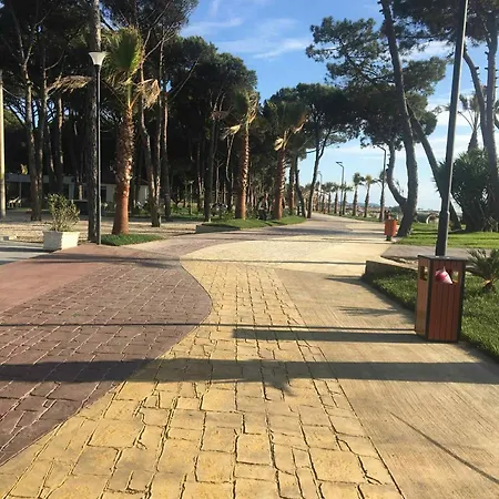 Apartment With Garden, Marea Resort, Golem, Qerret *