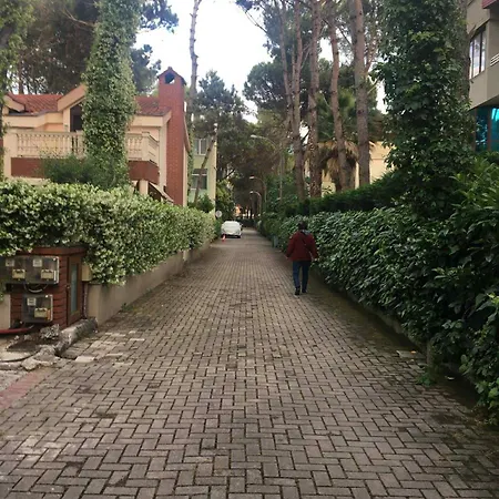 With Garden, Marea Resort, Golem, Qerret Apartment
