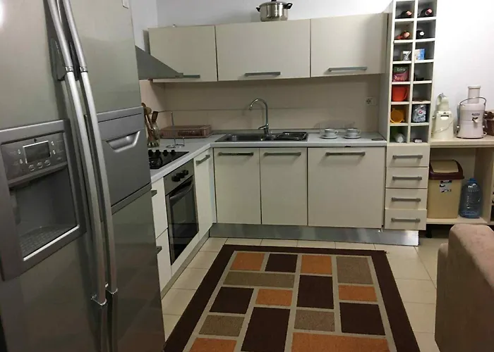 Apartamento With Garden, Marea Resort, Golem, Qerret *