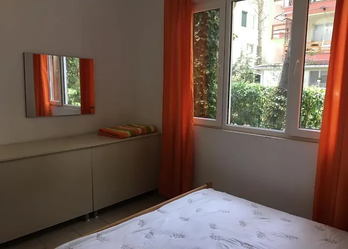 With Garden, Marea Resort, Golem, Qerret * Golem (Tirana)