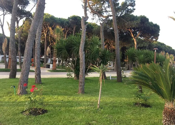 With Garden, Marea Resort, Golem, Qerret Apartment Golem (Tirana)